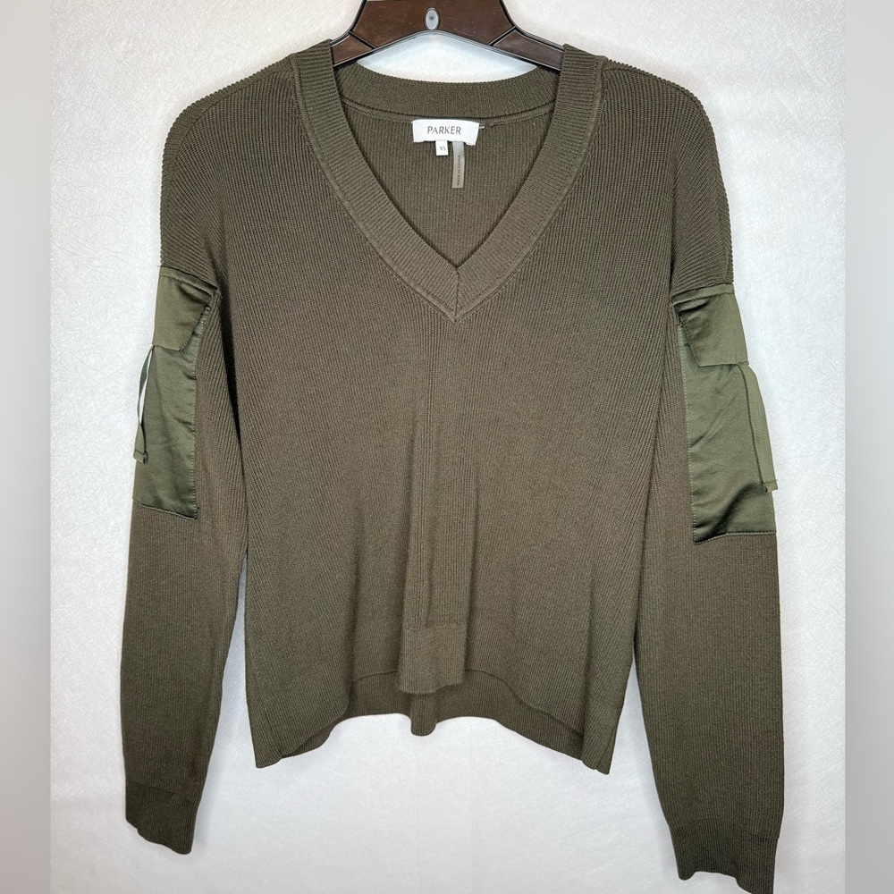 Parker Green Cargo Pocket Sweater XS City Fall Essentials Streetwear Comfy Knit